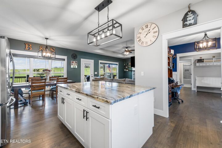 Property Photo: 279 Lakeside Meadows Circle TN 37354