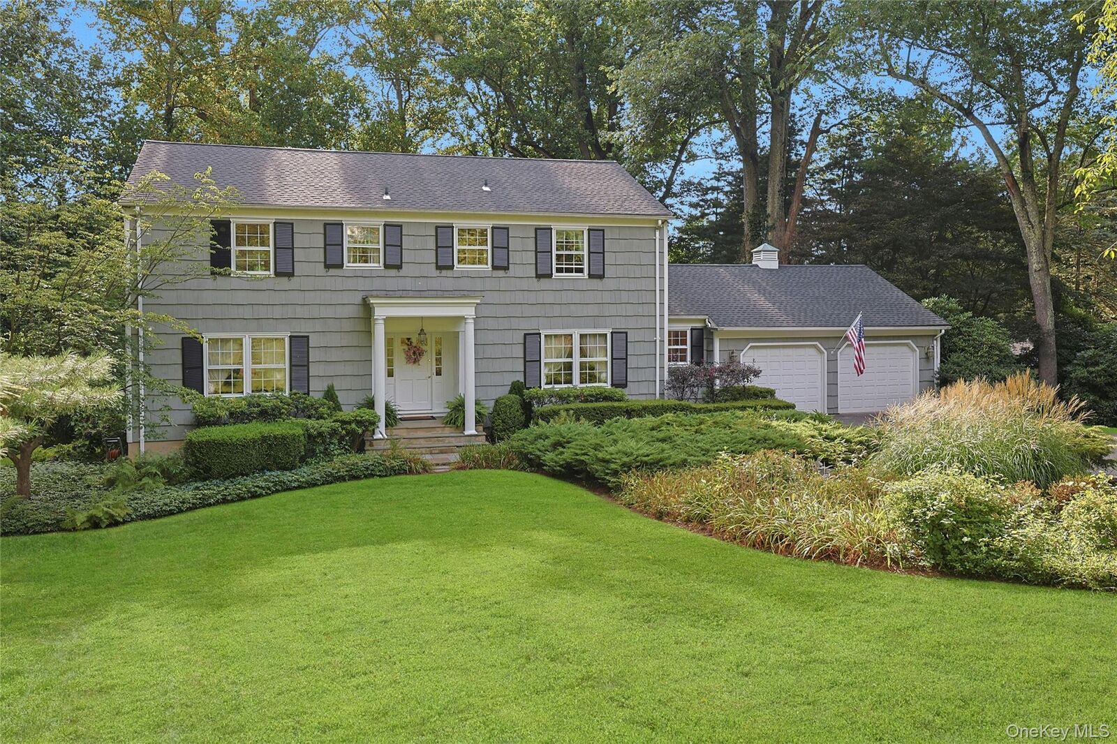 Property Photo:  2 Creighton Lane  NY 10510 