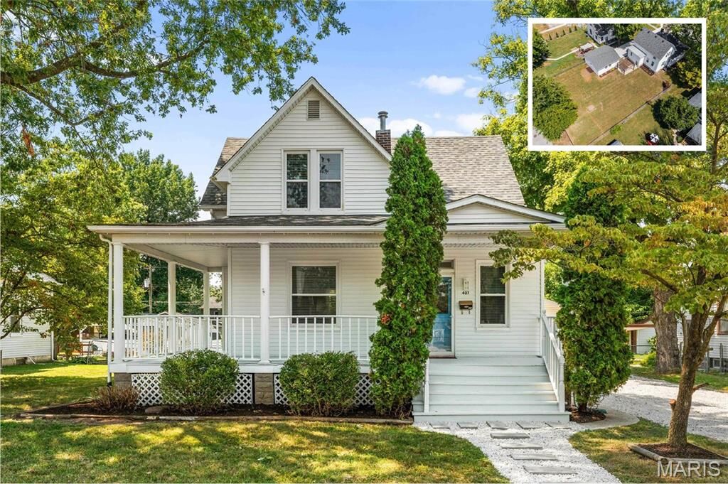 Property Photo:  407 N Cherry Street  IL 62269 