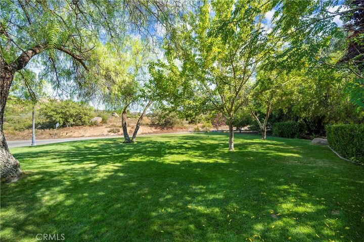 Property Photo: 42179 Calle Paramo CA 92562