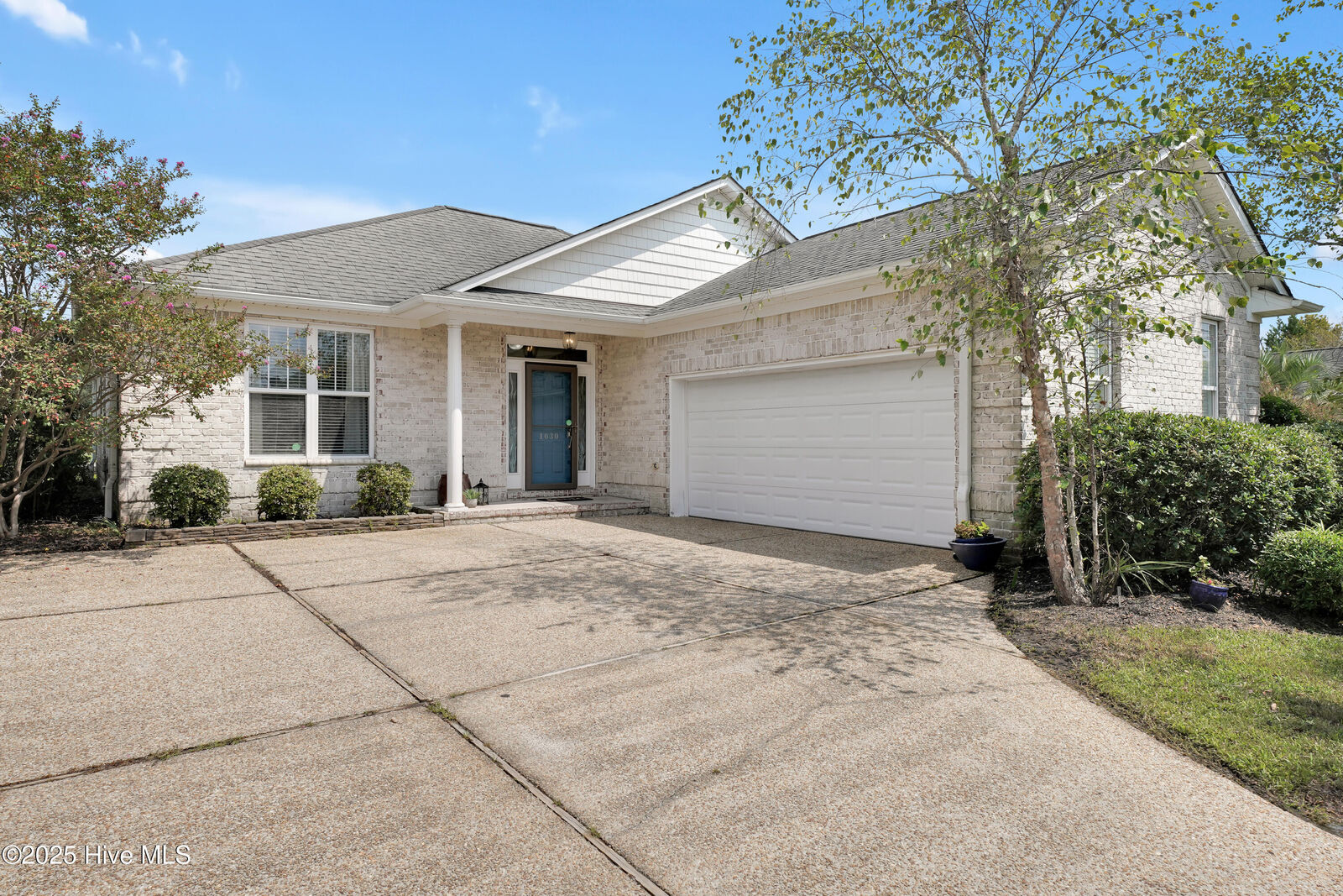 Property Photo: 1030 Garden Club Way NC 28451