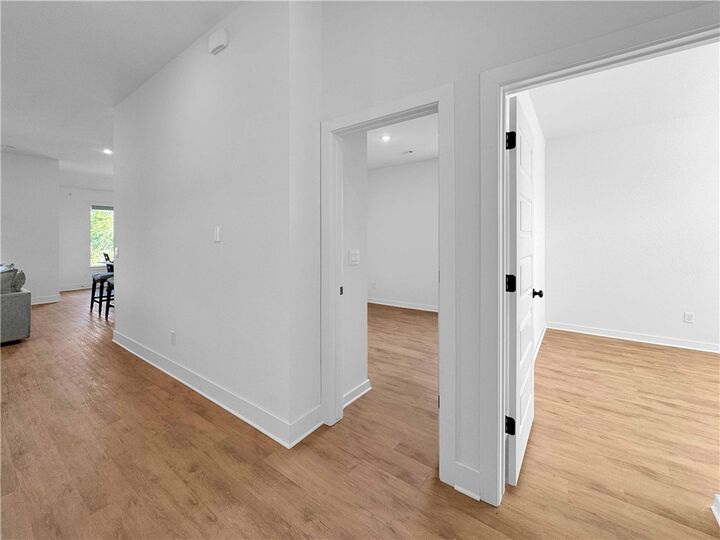 Property Photo:  385 W Taverner Xing  AR 72730 