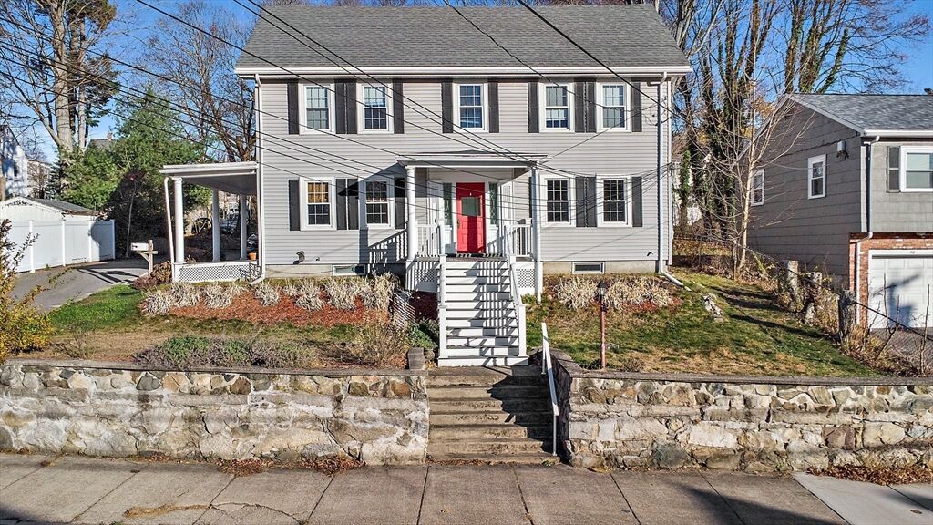 Property Photo:  48 Arlington Rd 2  MA 01801 