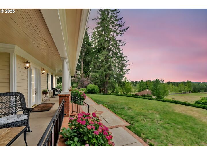 Property Photo: 28408 Spencer Creek Rd OR 97405
