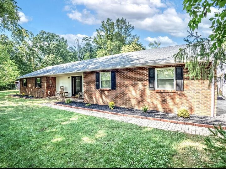 Property Photo:  451 Irwin Road  KY 41164 