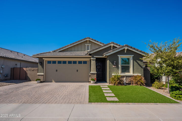 15258 W Latham Street  Goodyear AZ 85338 photo