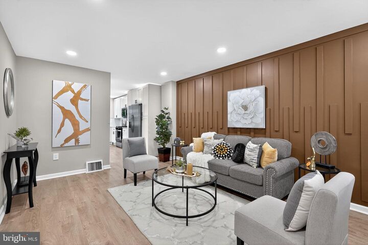5955 Jannette Street  Philadelphia PA 19128 photo