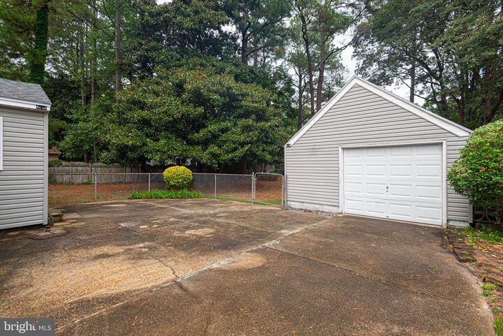Property Photo:  509 Loblolly Lane  MD 21801 