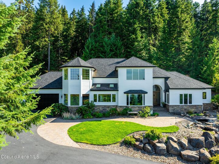 Property Photo: 3920 E Lookout Dr ID 83815