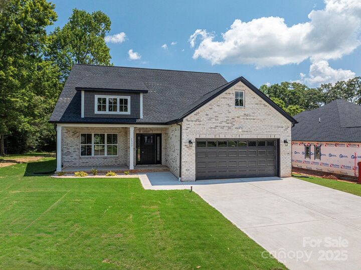 1337 20th Avenue NE  Hickory NC 28601 photo