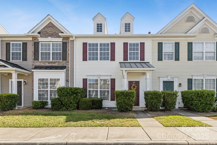 13377 Calloway Glen Drive  Charlotte NC 28273 photo