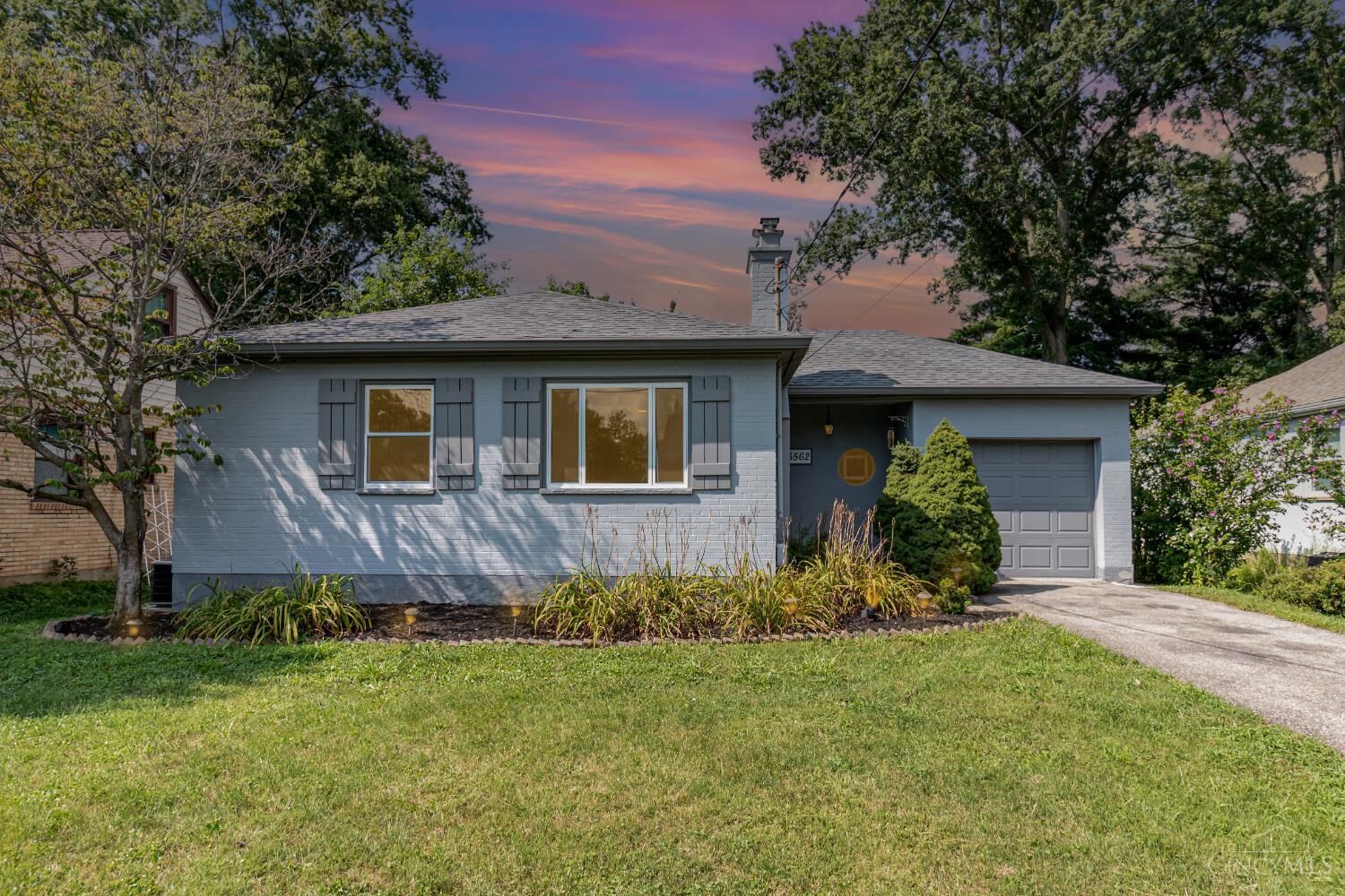 Property Photo: 6562 Sherman Avenue OH 45230