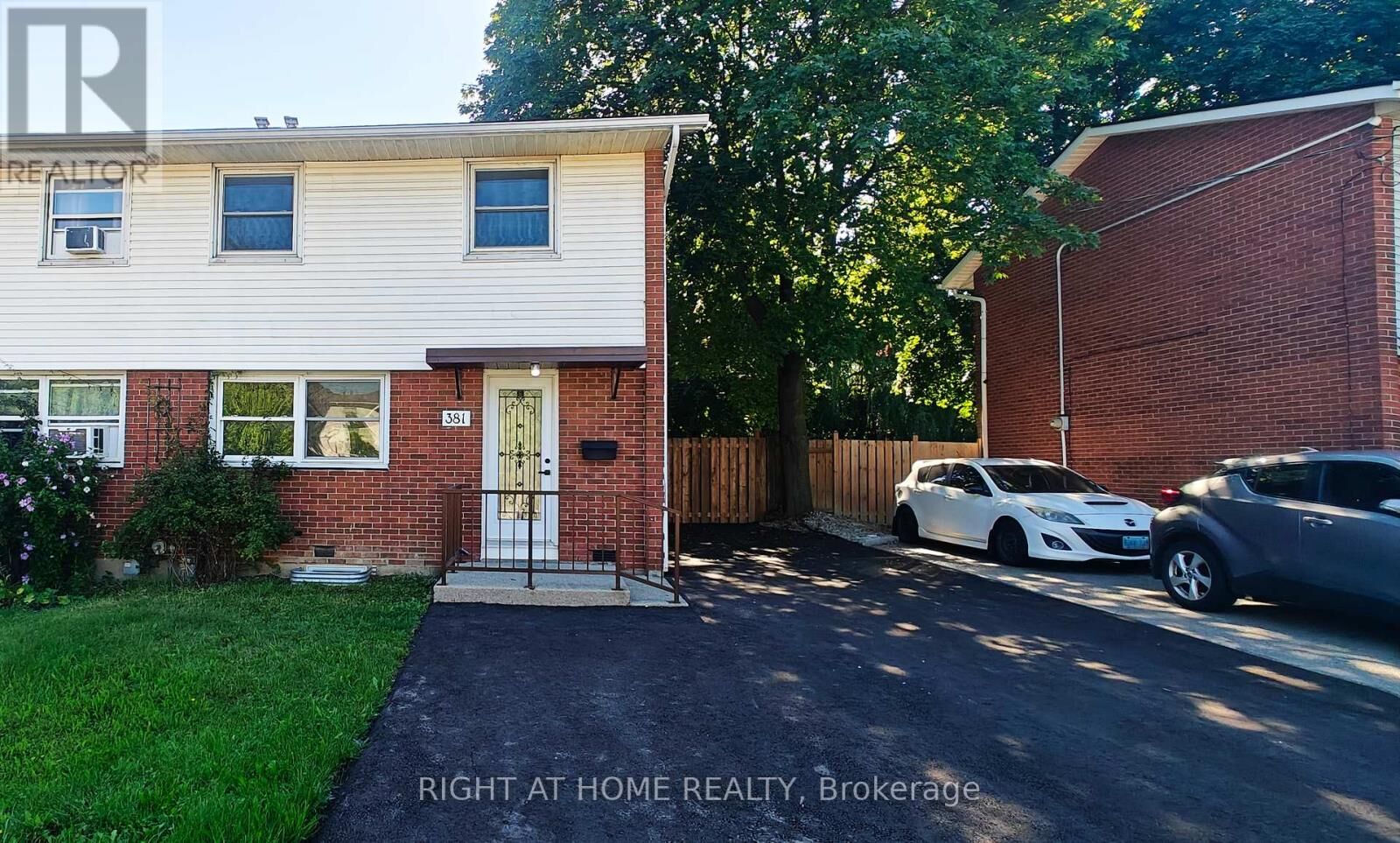 Photo de la propriété: 381 East 23rd Street ON L8V 2X5