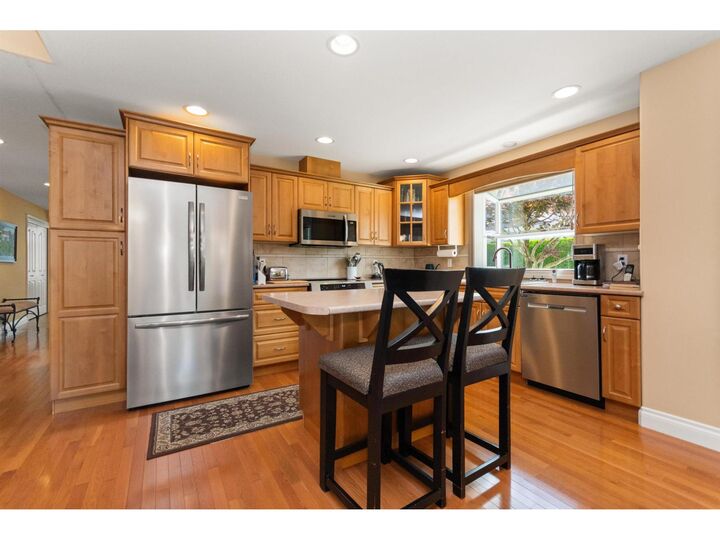 Property Photo: 45824 Stevenson Road 33 BC V2R 5W5