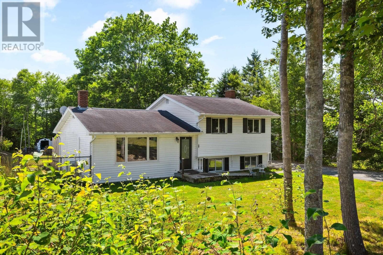 Property Photo: 7660 Highway 7 NS B0J 2L0