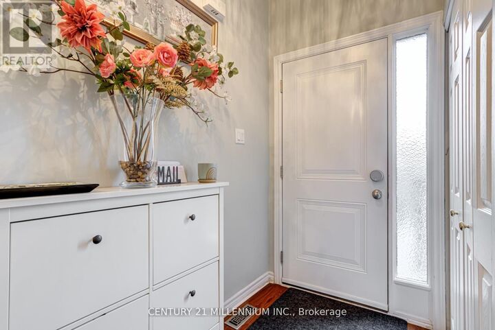 Property Photo: 1536 Sixth Line 4 ON L6H 2P2