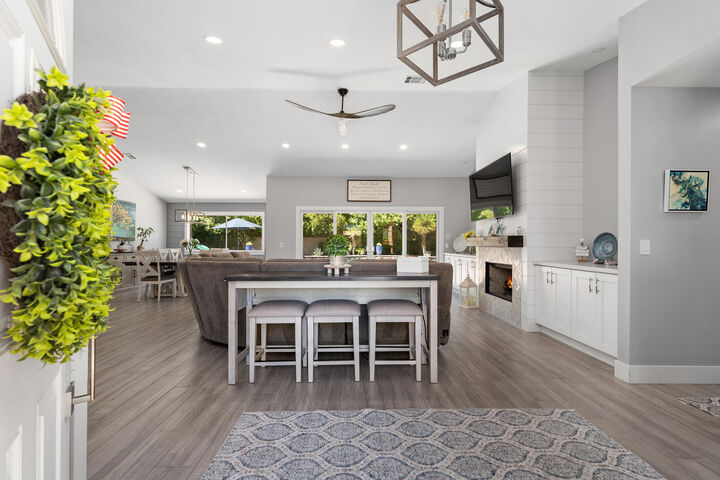 Property Photo:  39369 Regency Way Way  CA 92211 