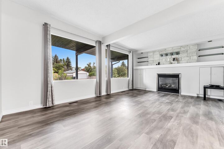 Property Photo:  79 Garnet Cres  AB T8A 2S1 