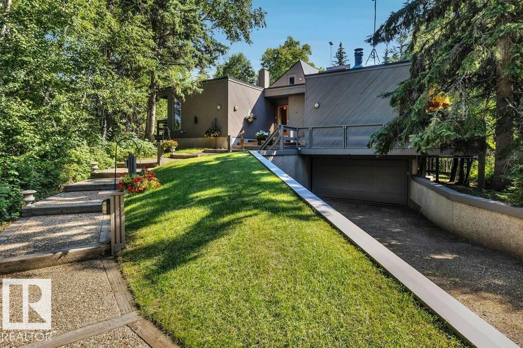 Property Photo: 5 51028 Rge Rd 261 AB T7Y 1B9