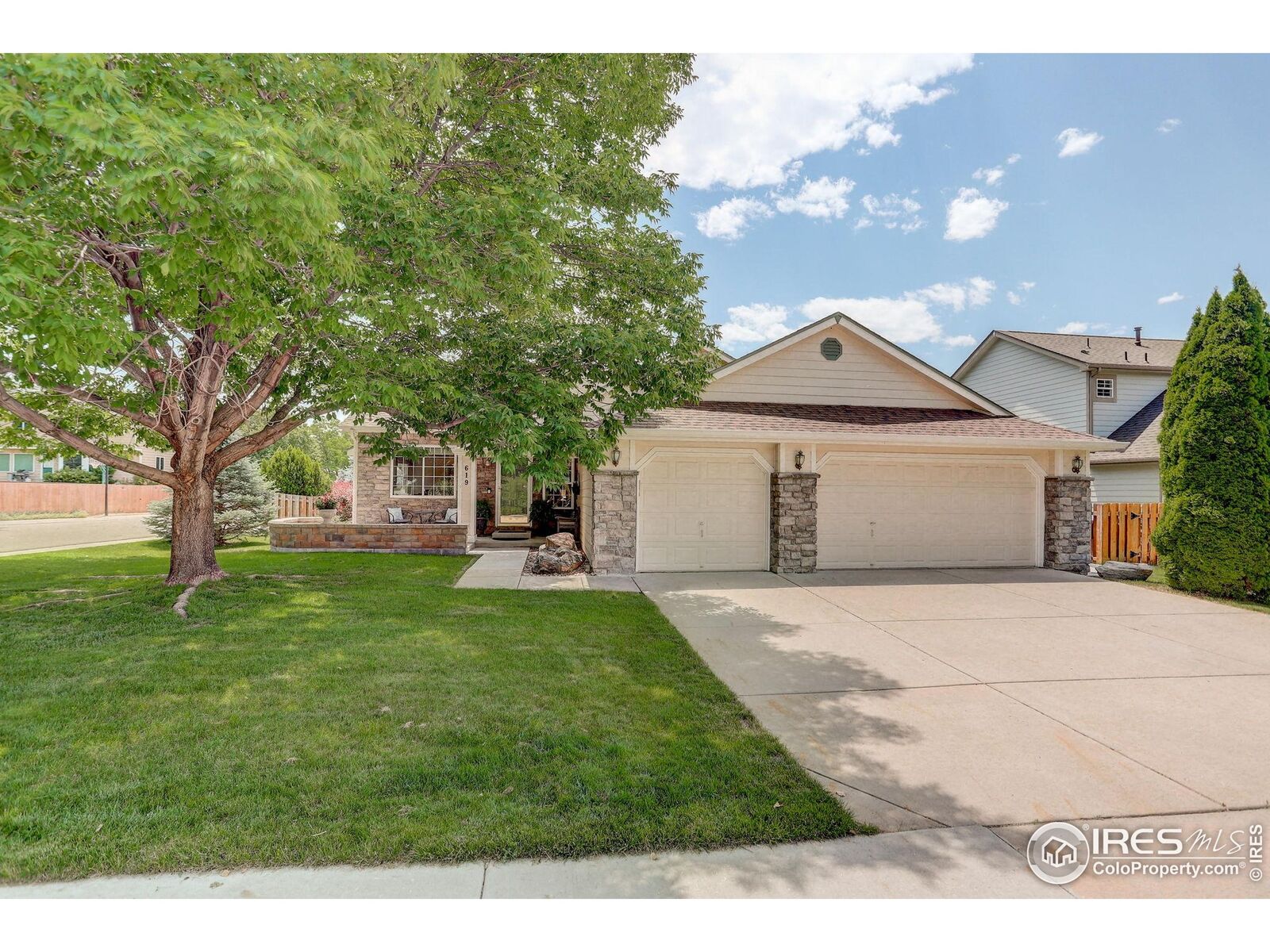 Property Photo:  619 Brookside Dr  CO 80504 