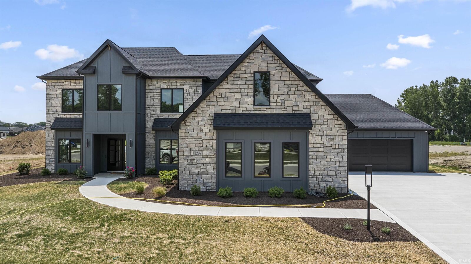 Property Photo: 1207 Cascata Trail IN 46748