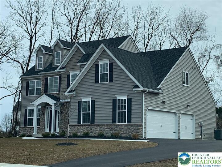 8874 Yorkshire Circle  Weisenberg Twp PA 18051 photo