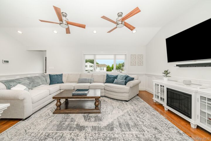Property Photo:  296 Walker Street  NY 11762 