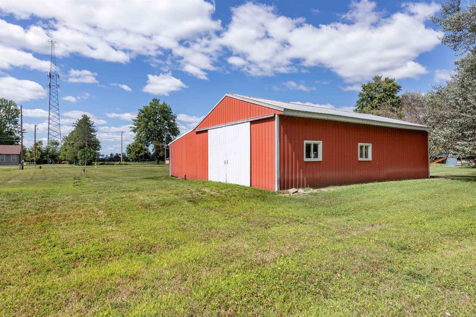 Property Photo:  1210 Sandow  MI 48640 