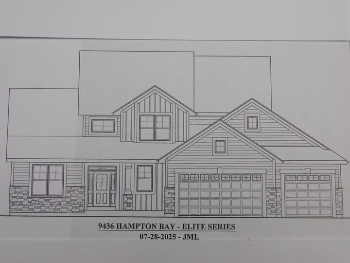 Property Photo:  237 Mulberry Ln  WI 53024 