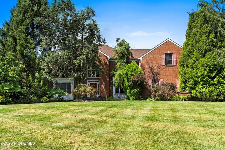Property Photo:  2 Mount Drive  NJ 08535 