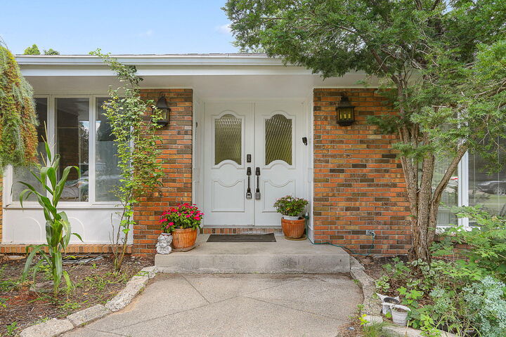 Property Photo: 241 Woodlawn Court MI 49464