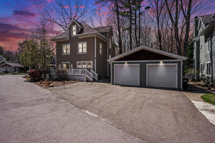 Property Photo: 76328 Haven Drive MI 49090