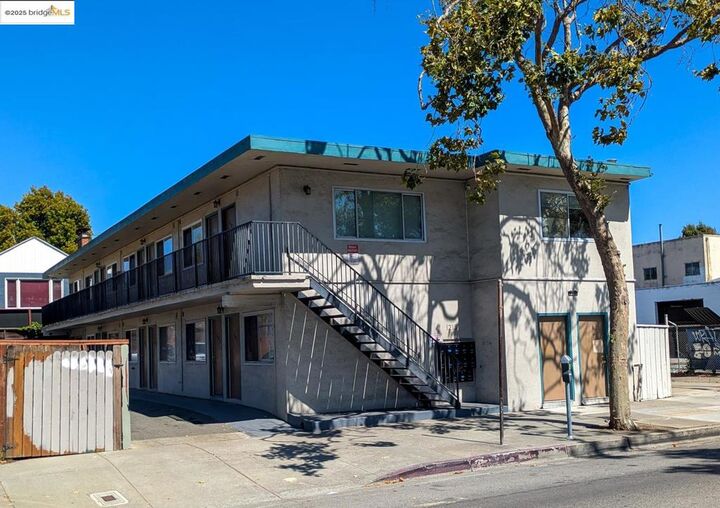 1213 San Pablo Ave  Albany CA 94706 photo