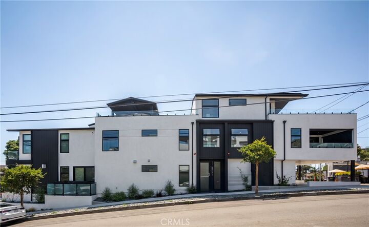 Property Photo: 521 1/2 Iris Avenue CA 92625