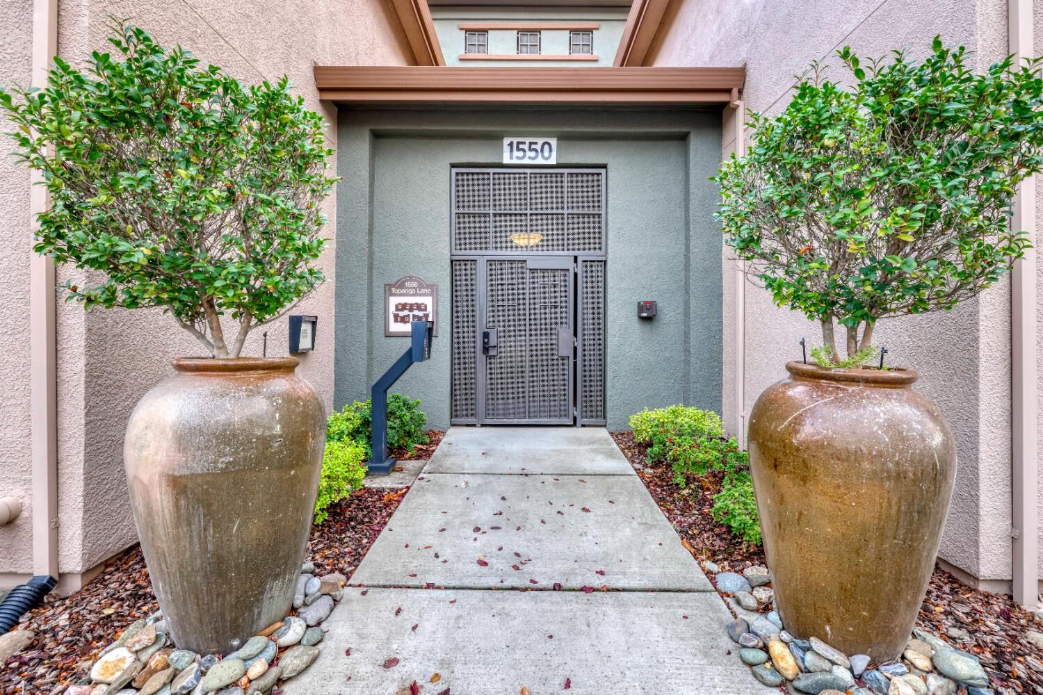 Property Photo:  1550 Topanga Lane 107  CA 95648 