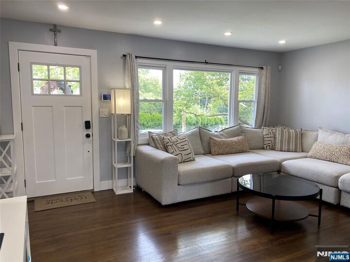Property Photo: 7 Stadtmauer Drive NJ 07013
