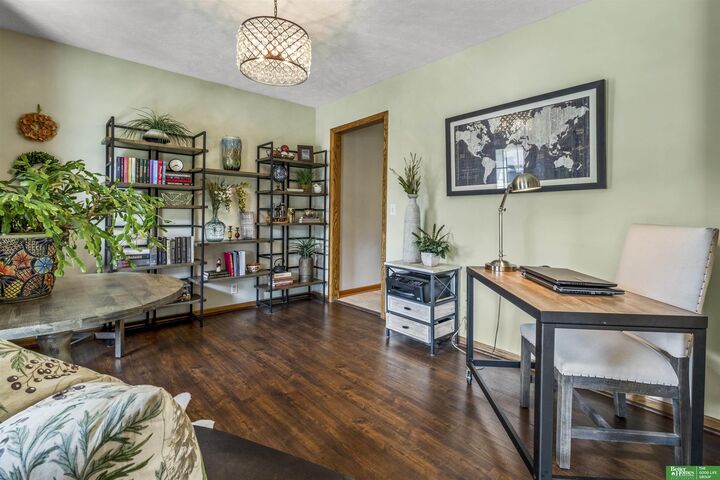 Property Photo: 4723 N 134 Avenue NE 68164
