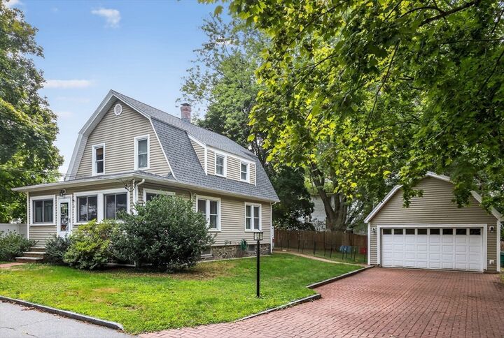 Property Photo:  8 Corthell Rd  MA 01862 