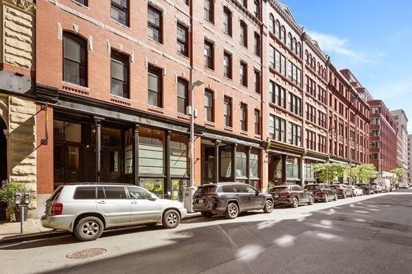 Property Photo:  90 South St 3  MA 02111 