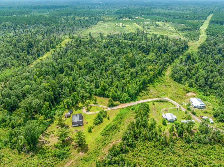 Property Photo:  523 Atwood Daniels Rd  LA 70657 