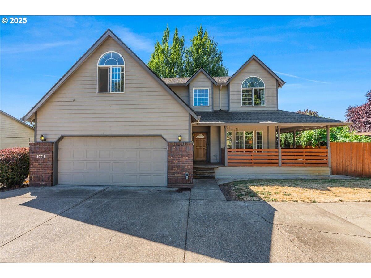 Property Photo: 2771 NE Kimberly Ct OR 97128