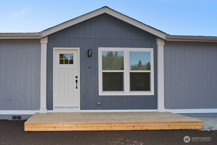 Property Photo: 11617 Morris Road SE WA 98597