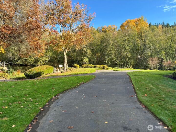 Property Photo:  17426  Bothell Way NE A-204  WA 98011 