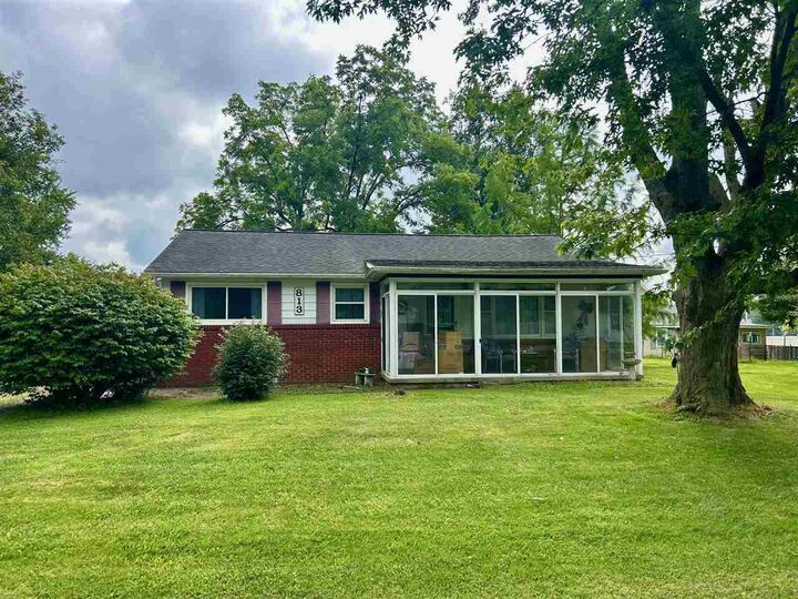 Property Photo: 813 S Richmond St IN 47348