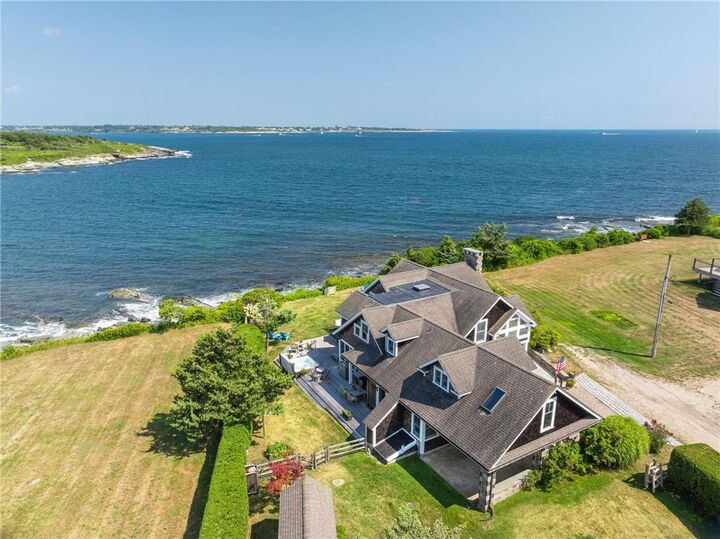 4 Hull Cove Street  Jamestown RI 02835 photo