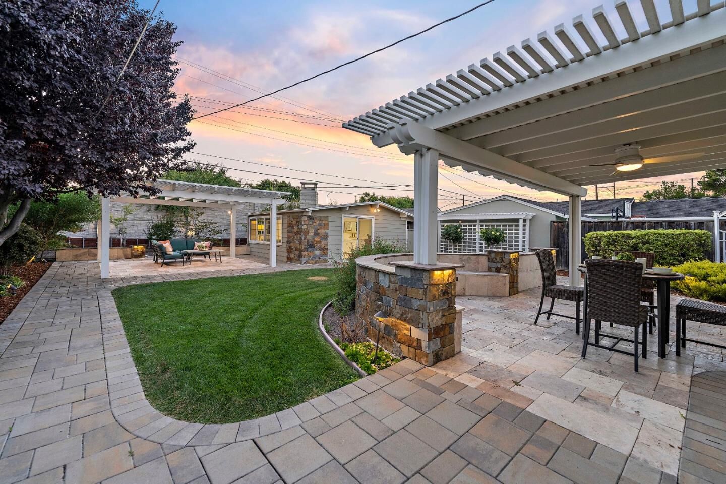 Property Photo:  986 Maryann Drive  CA 95050 