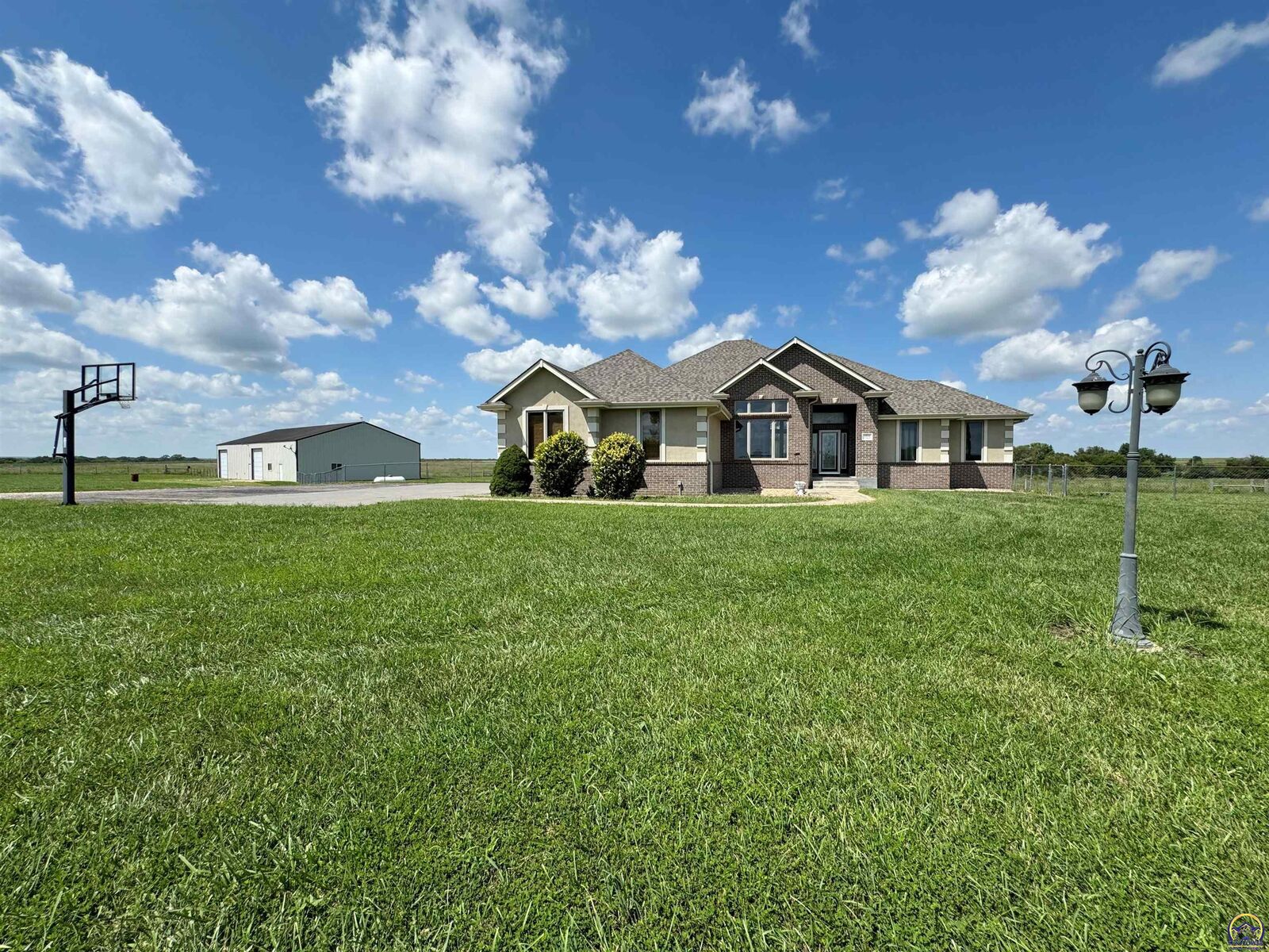 Property Photo:  13244 SW 33rd St  KS 66614 