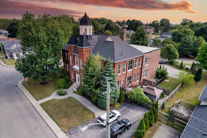 27 Chapel Street 101  Woodstock ON N4S 3R5 photo