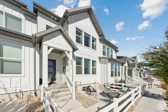 Property Photo: 937 W Sunspear Dr S UT 84045