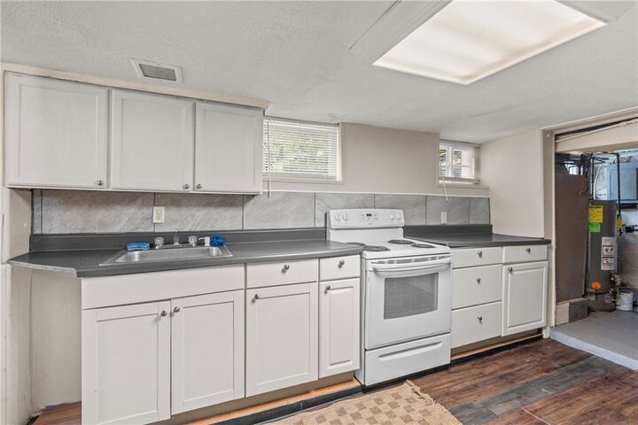 Property Photo: 8534 Westwood Rd PA 15235